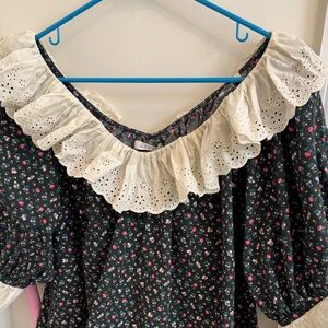 Doen chateau Dress size small